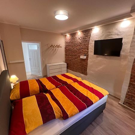 Top Ferienwohnung, Zentrum, Mit Garten, Am Radweg 包岑 外观 照片